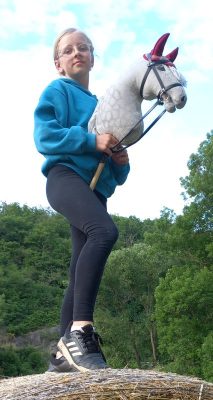 Eliška na začátku hobby horse kariéry